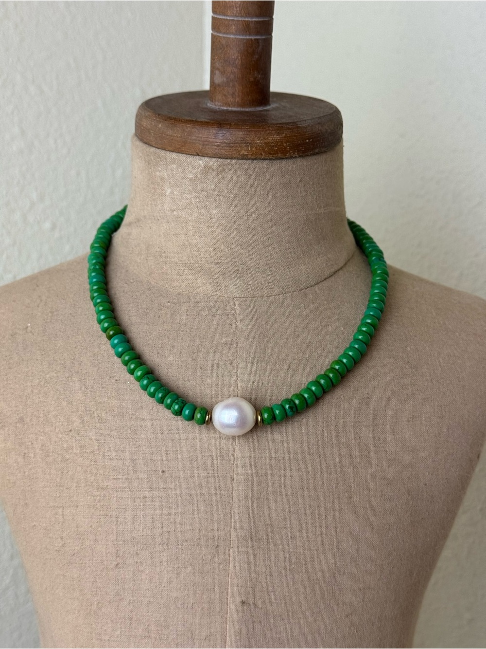 Handmade Green Howlite beaded necklace with freshwater pearl focal bead